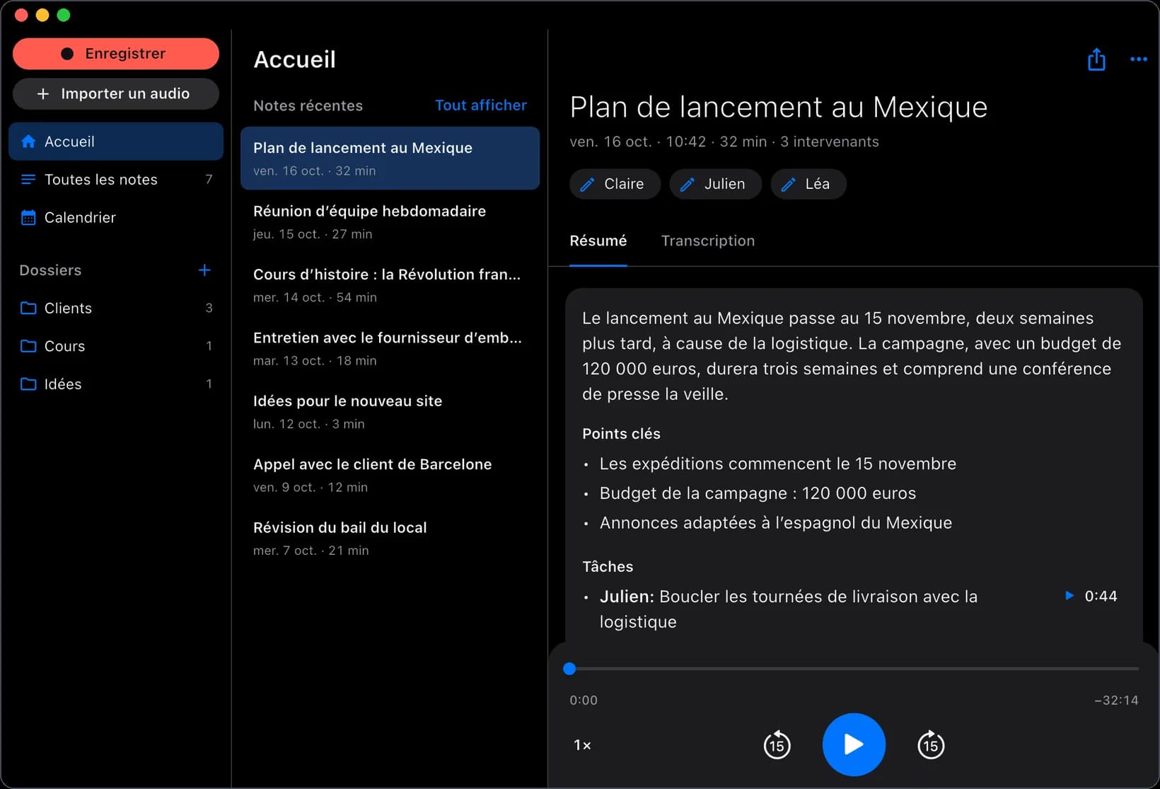 Transcriptor sur le Mac : la liste des notes et le résumé d’une réunion.