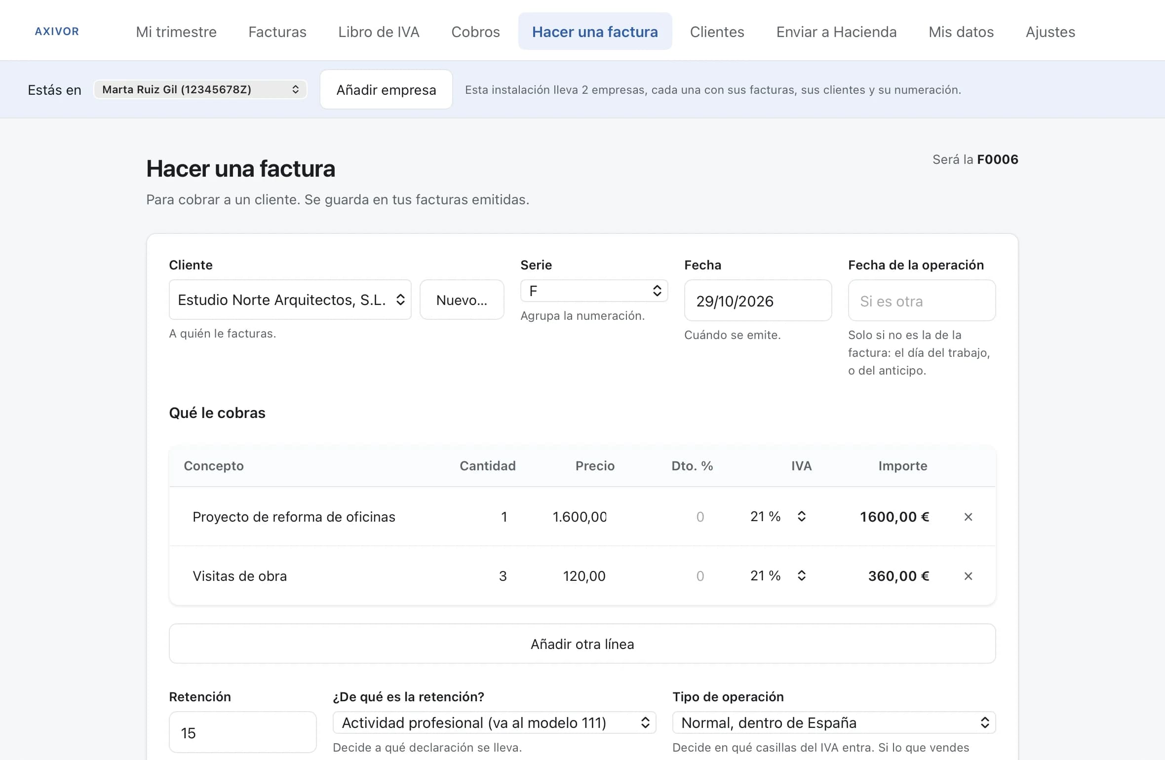 La pantalla «Hacer una factura», con el cliente, dos líneas y la retención
